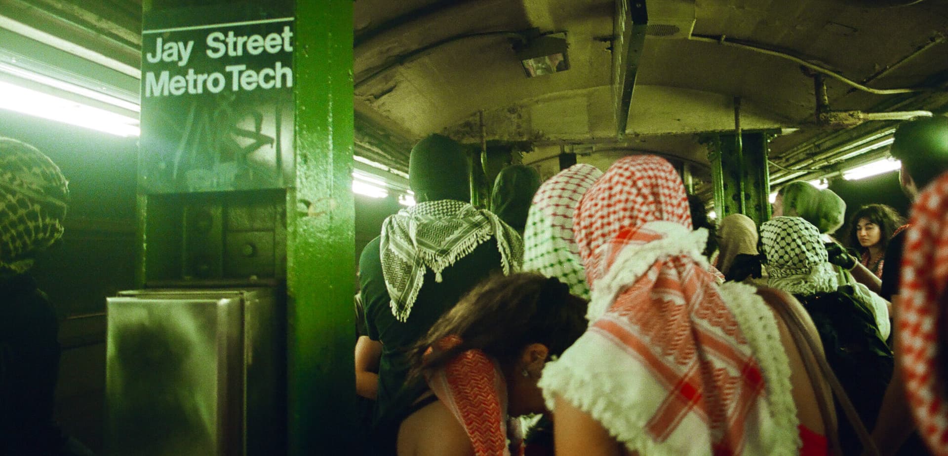 Street photography by Ahmad Abdulwadood